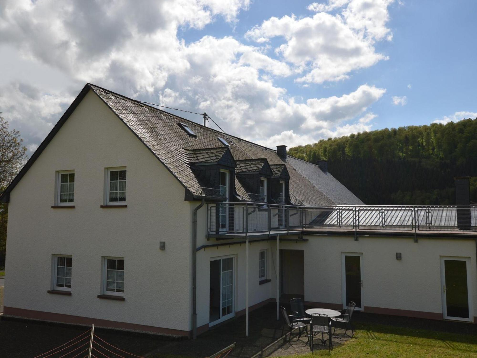 Cosy Holidayhome Near The Forest Zendscheid 外观 照片